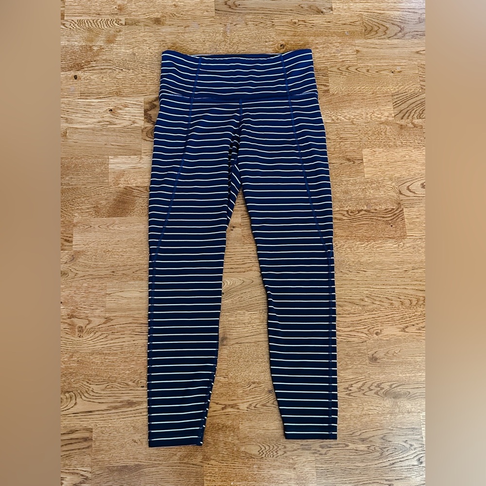Athleta High Rise Stripe Salutation Tight Leggings Navy Blue/White Stripe Size S